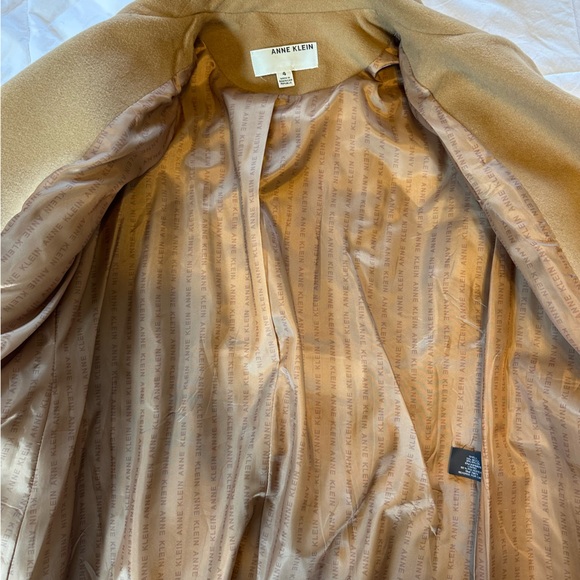 Anne Klein Topcoat - Tan - Size 4 - Picture 3 of 3